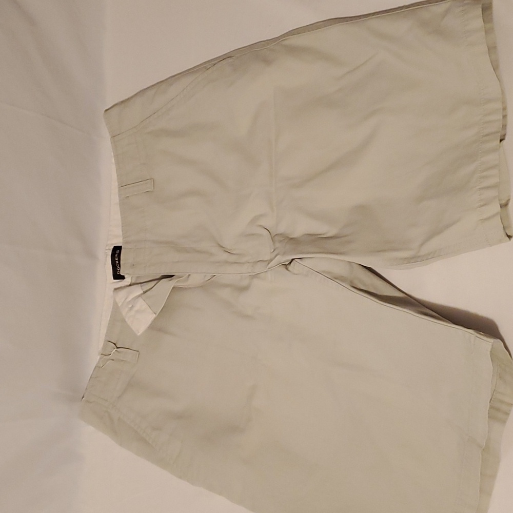 Dockers men's size 34 baige shorts